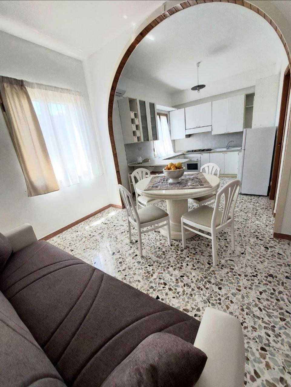 Ferienwohnung A Casa Dei Nonni Giardini-Naxos Exterior foto